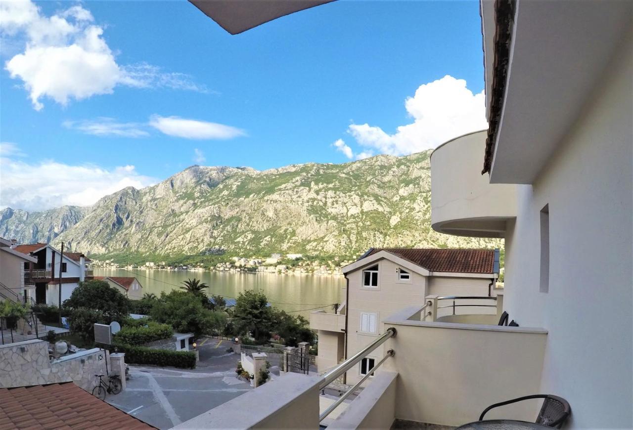 Small Double Room with Balcony and Partial Sea View